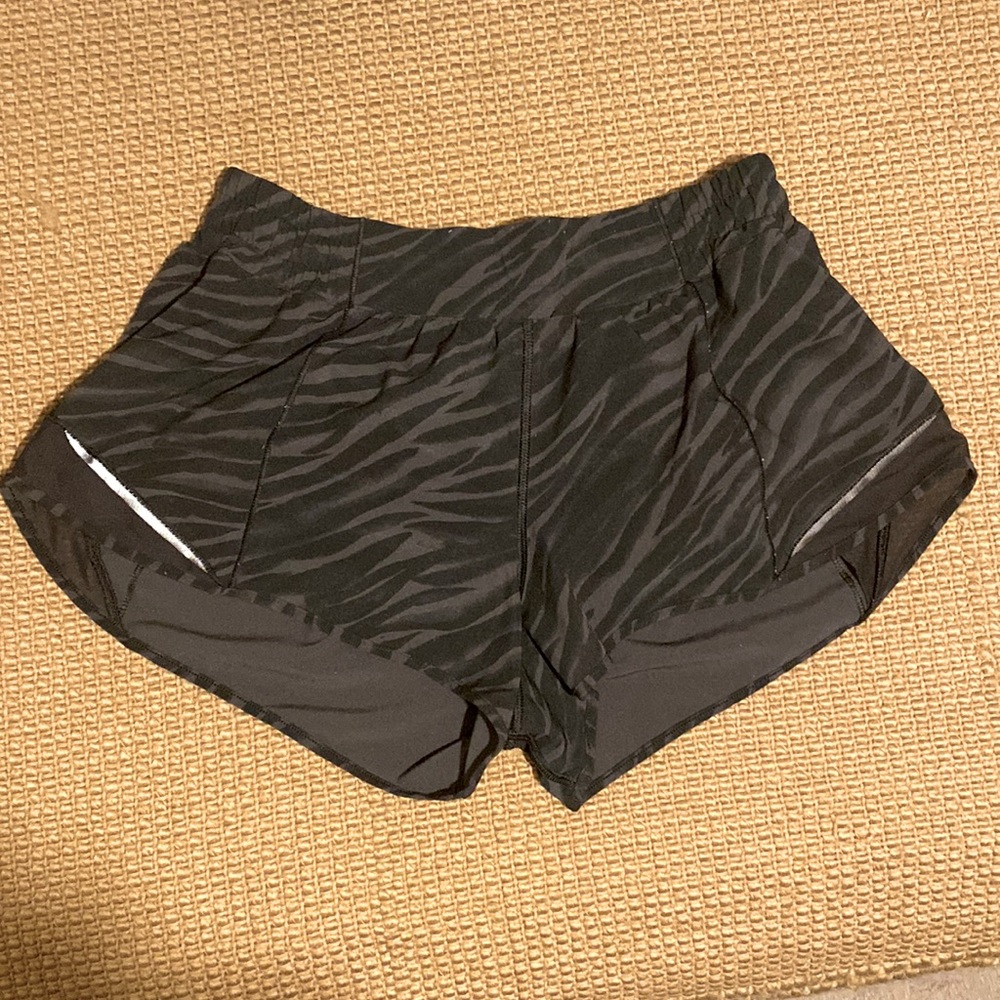 Lululemon Hotty Hot Shorts